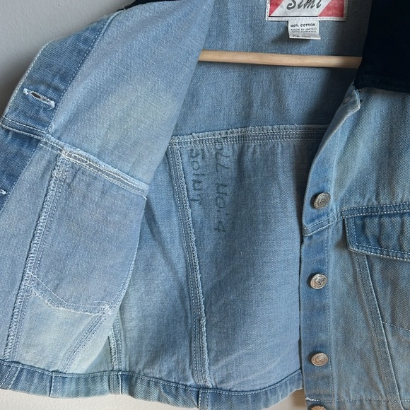 VTG Vest with Suede Collar - Picture 4 of 5